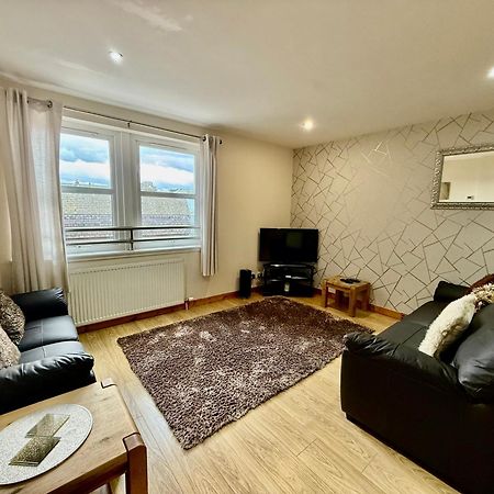 Azim And Suzi'S City Centre Apartment Inverness Exterior foto